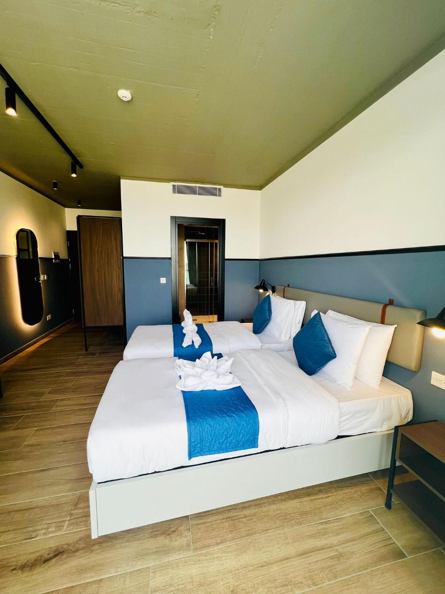 South32 Hotel Birżebbuġa Εξωτερικό φωτογραφία
